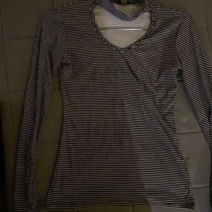 Black and white shirt.